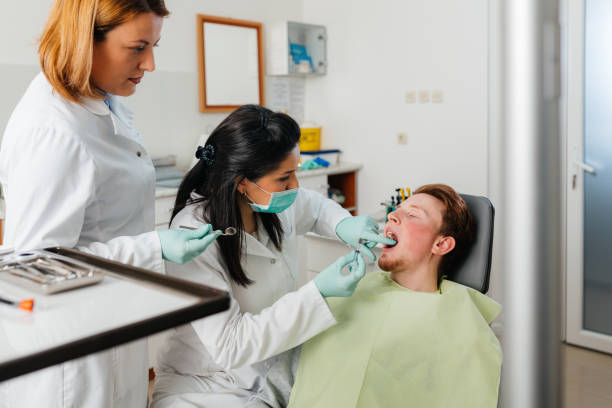 Best Emergency Root Canal Treatment in Colfax, IL